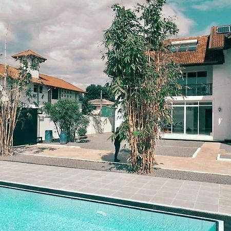 Aradhana Airport Transit Hotel Катунаяка Экстерьер фото