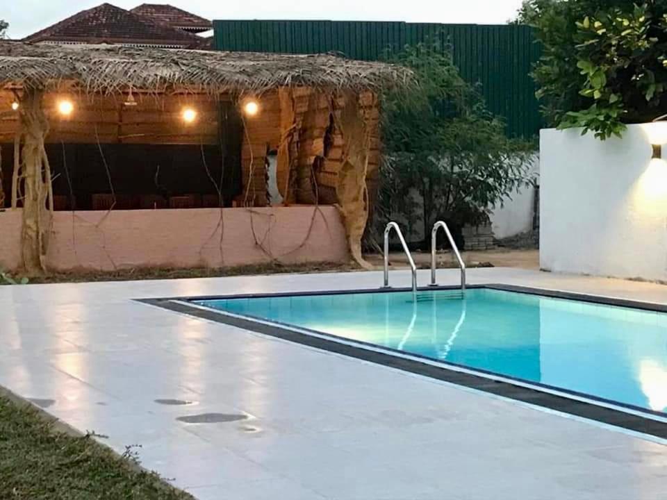 Aradhana Airport Transit Hotel Катунаяка Экстерьер фото